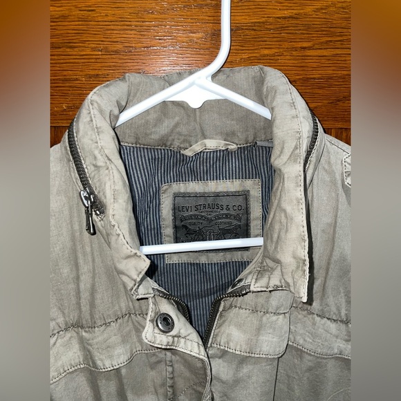Levi Strauss Women’s Anorak Utility Jacket - Picture 8 of 11